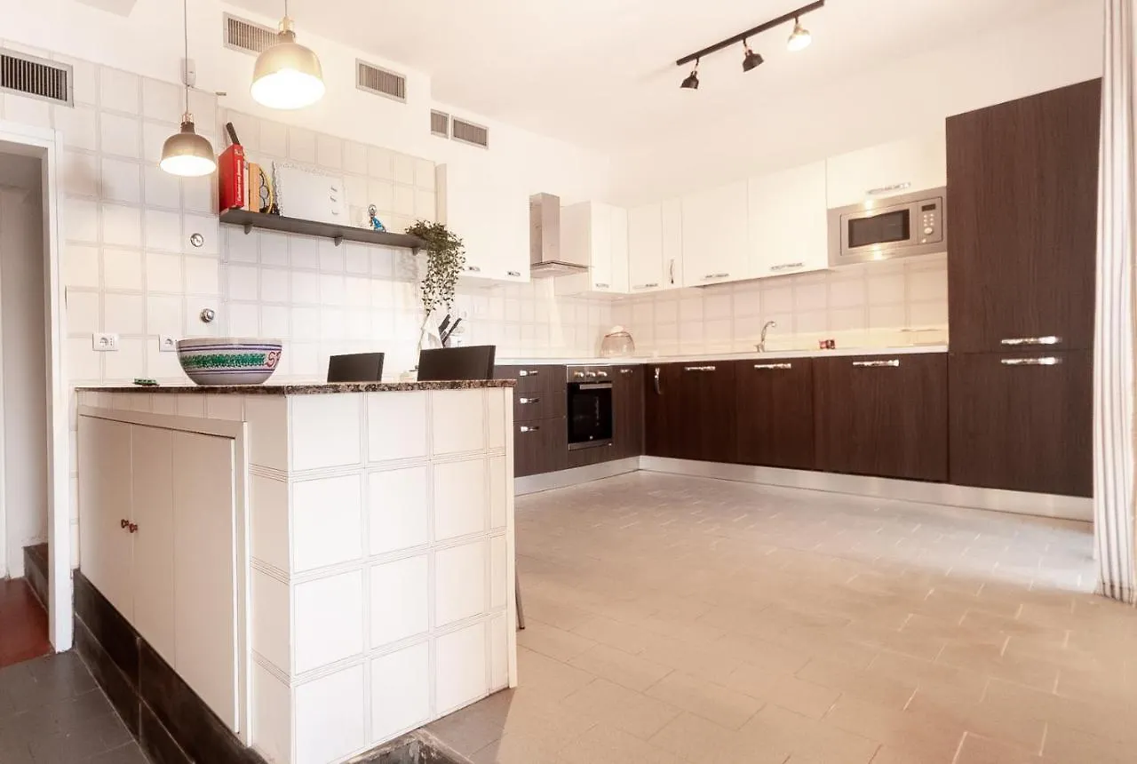بيت ضيافة Villa Sorriso تاورمينا إيطاليا
