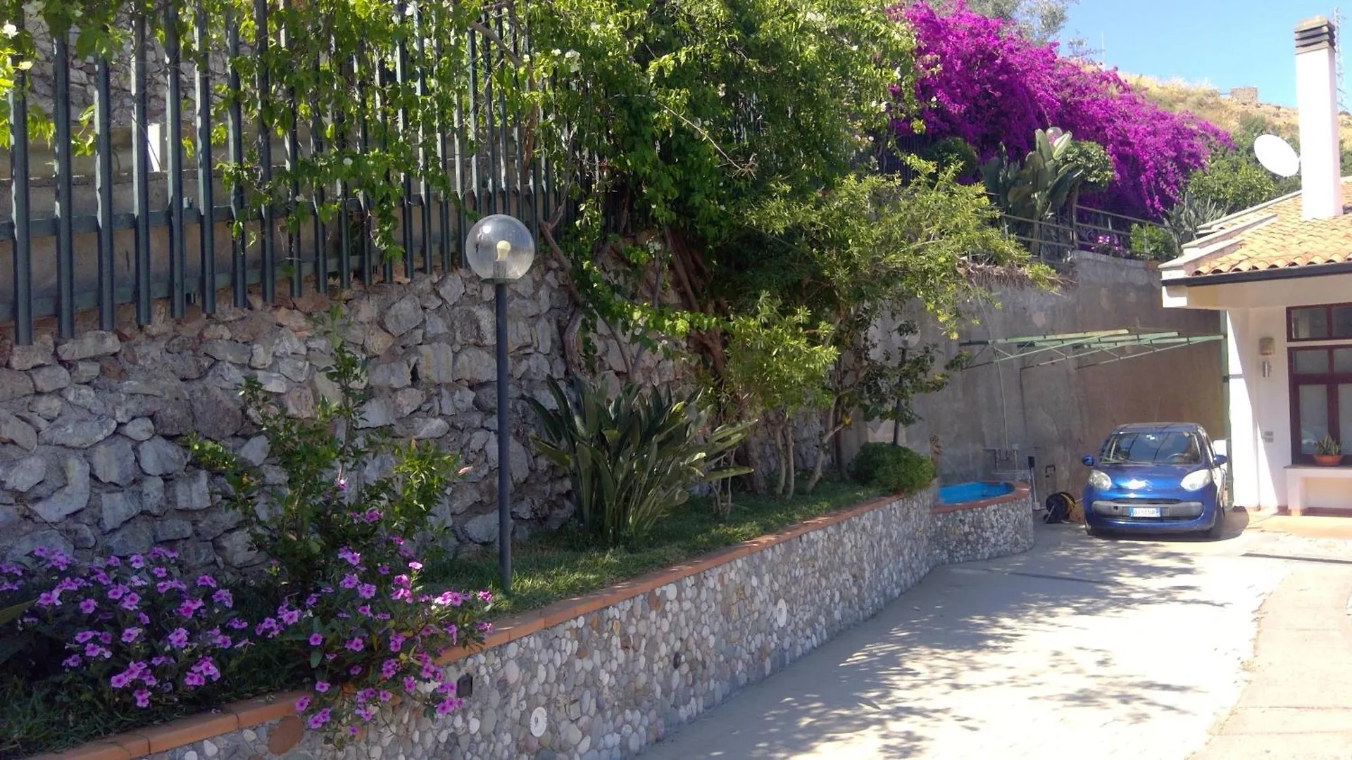 Villa Sorriso تاورمينا 0*,