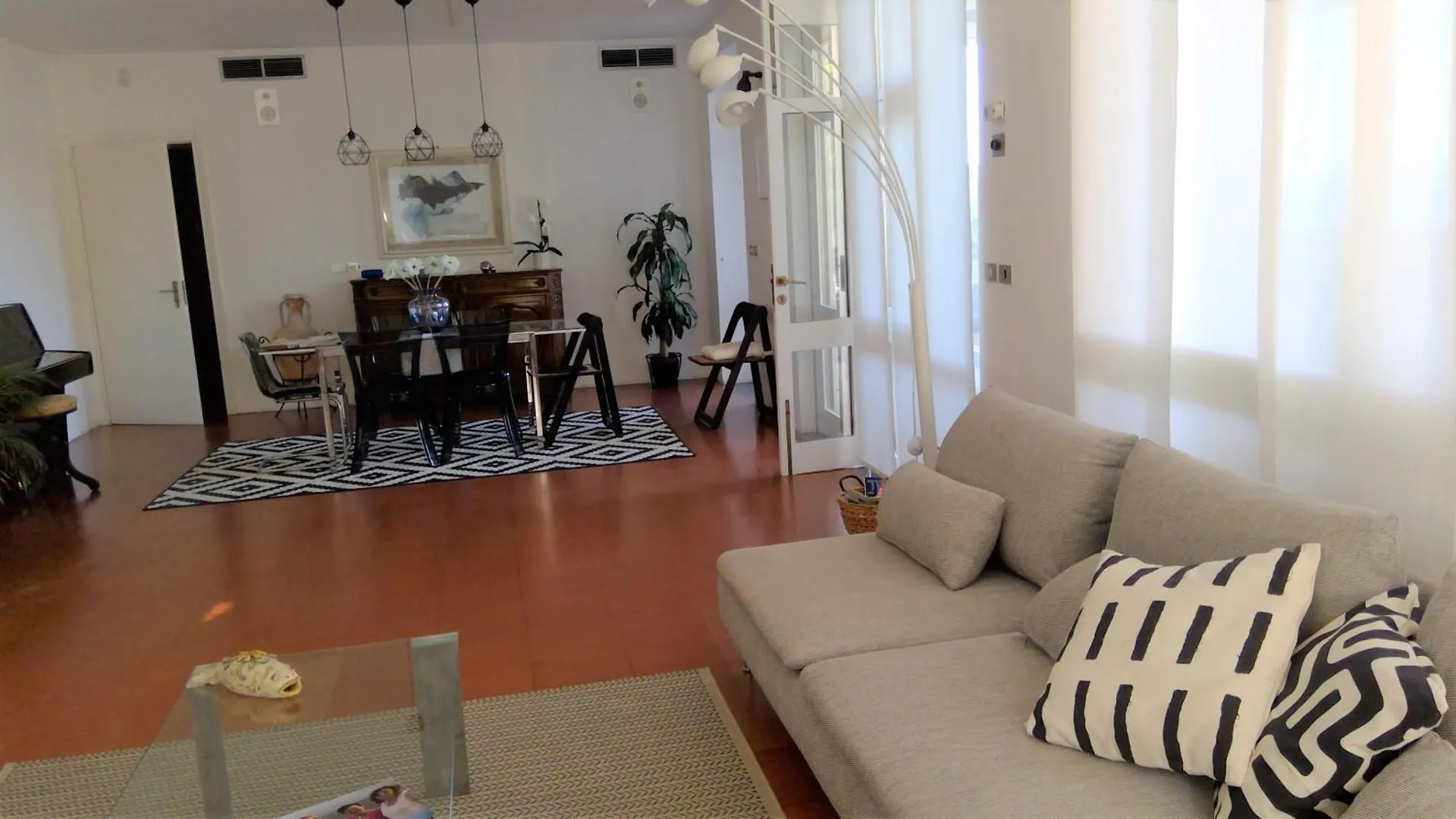 بيت ضيافة Villa Sorriso تاورمينا